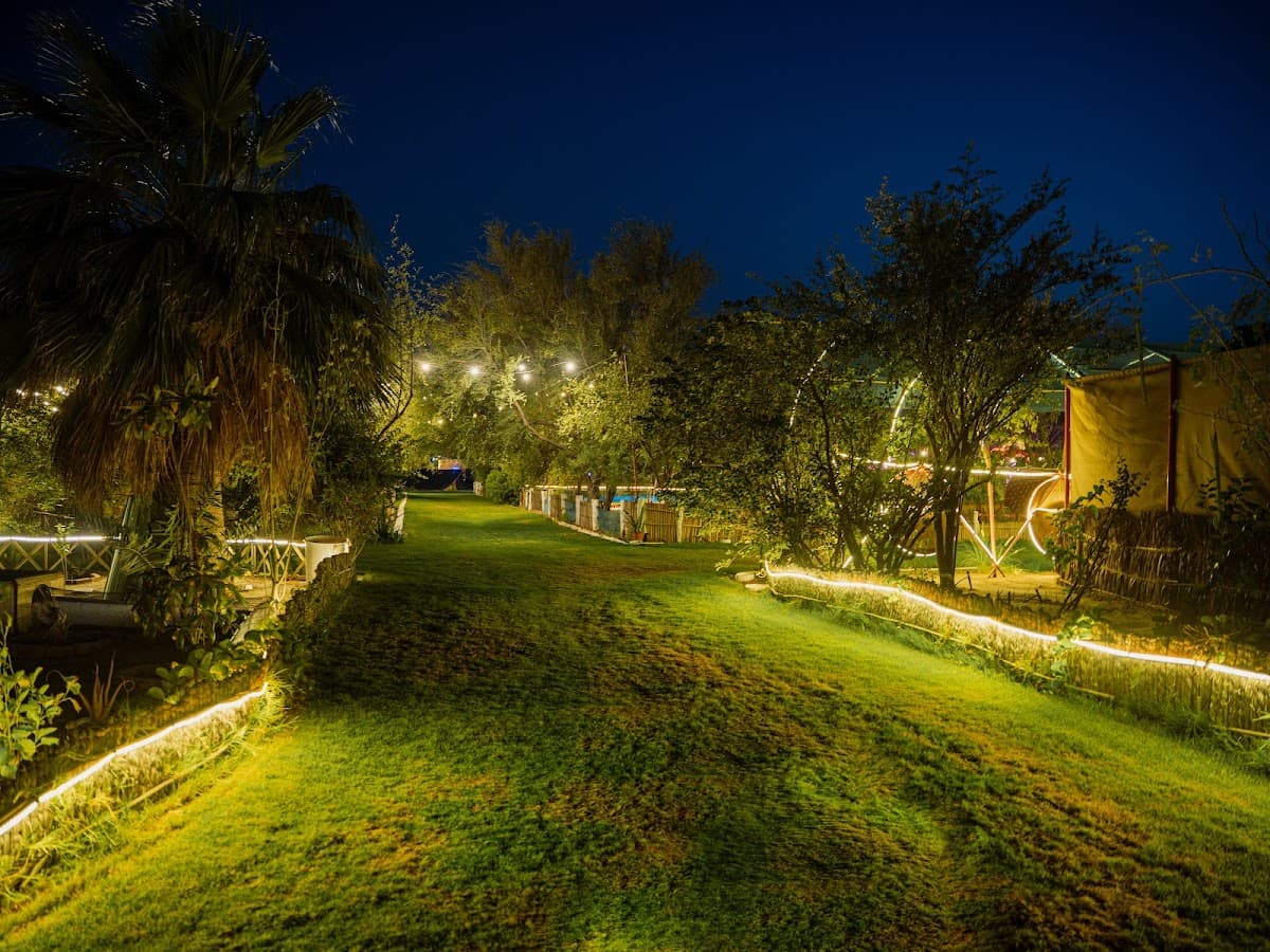 منتجع زهرة الرمان — 1 / 6